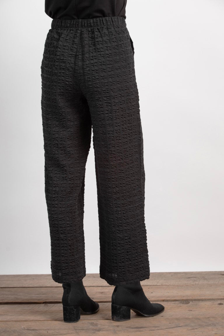 The Jency Ankle Pant - Black