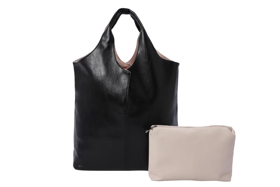 Ready To Reverse Purse - Black