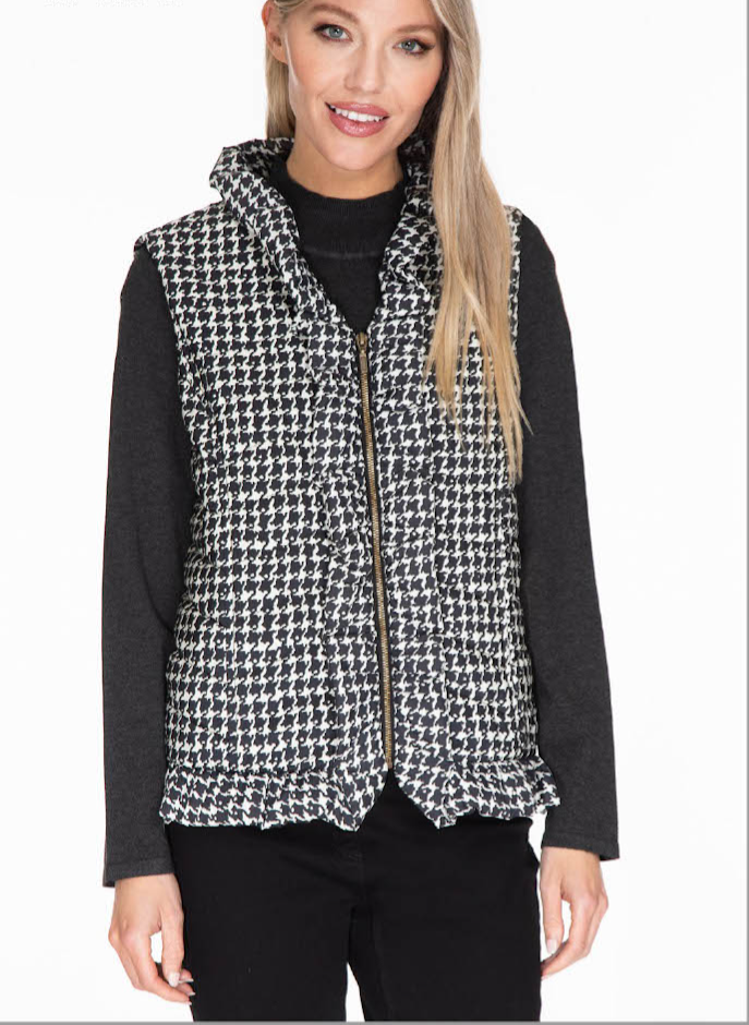 Quilt Me Vest - Black Print
