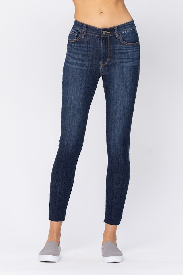 JUDY BLUE Skinny - Dark Denim