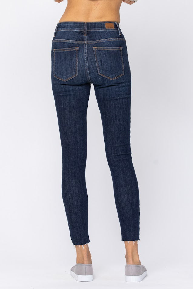 JUDY BLUE Skinny - Dark Denim