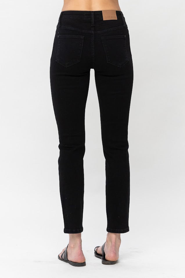 JUDYBLUE Midrise Slim Fit Jean - Black