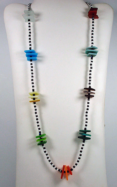 A Lil Glass Necklace - Black White