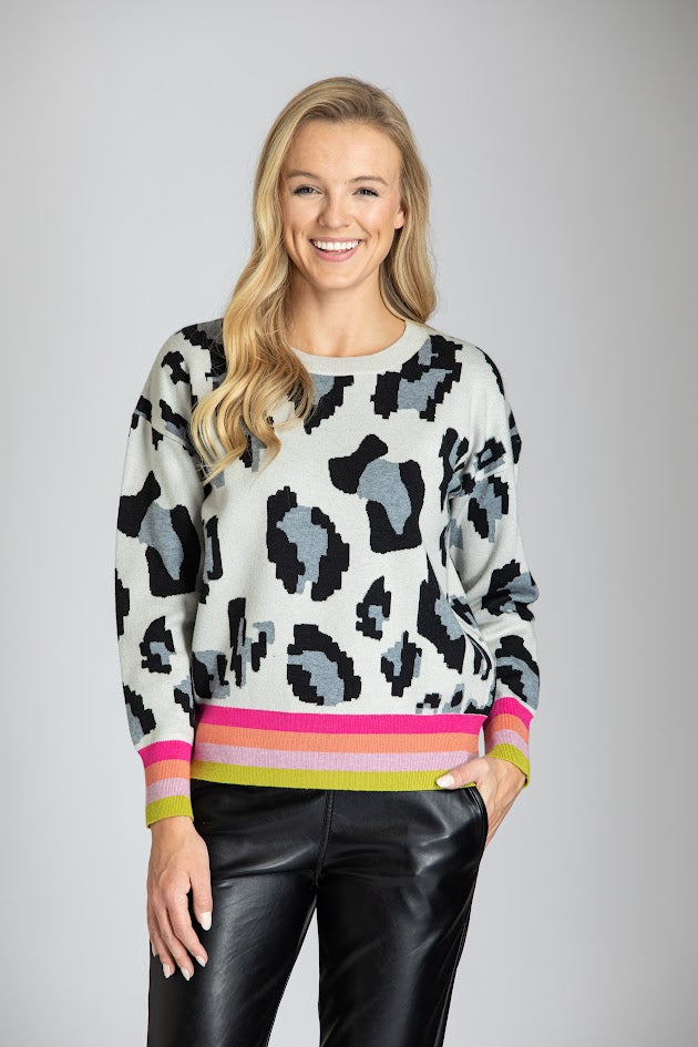 Leopard Sweater - Black/White