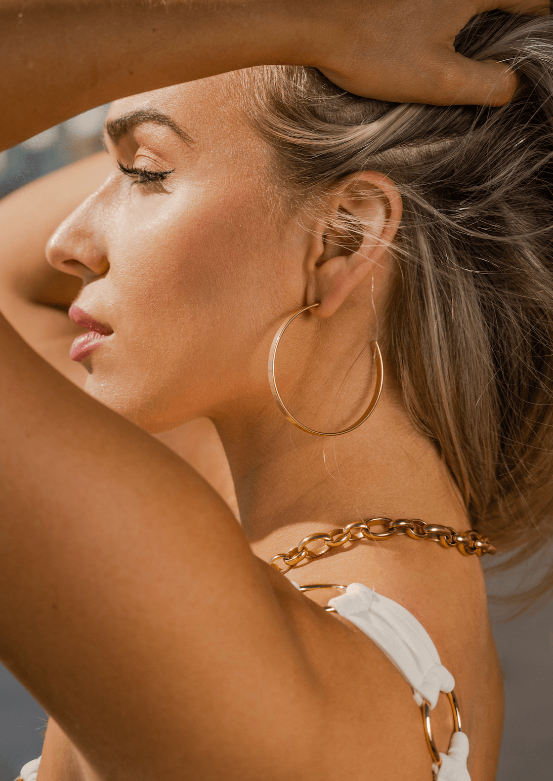 Empire Hoop Earring - Gold