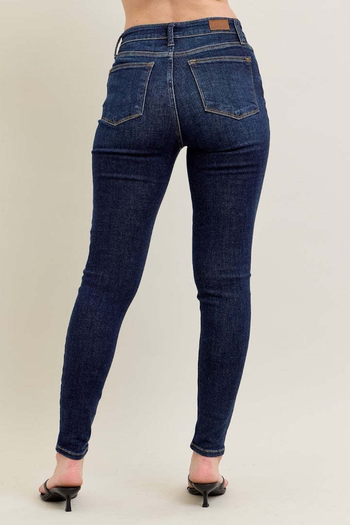 Core MR Skinny Jeans -  Med. Denim