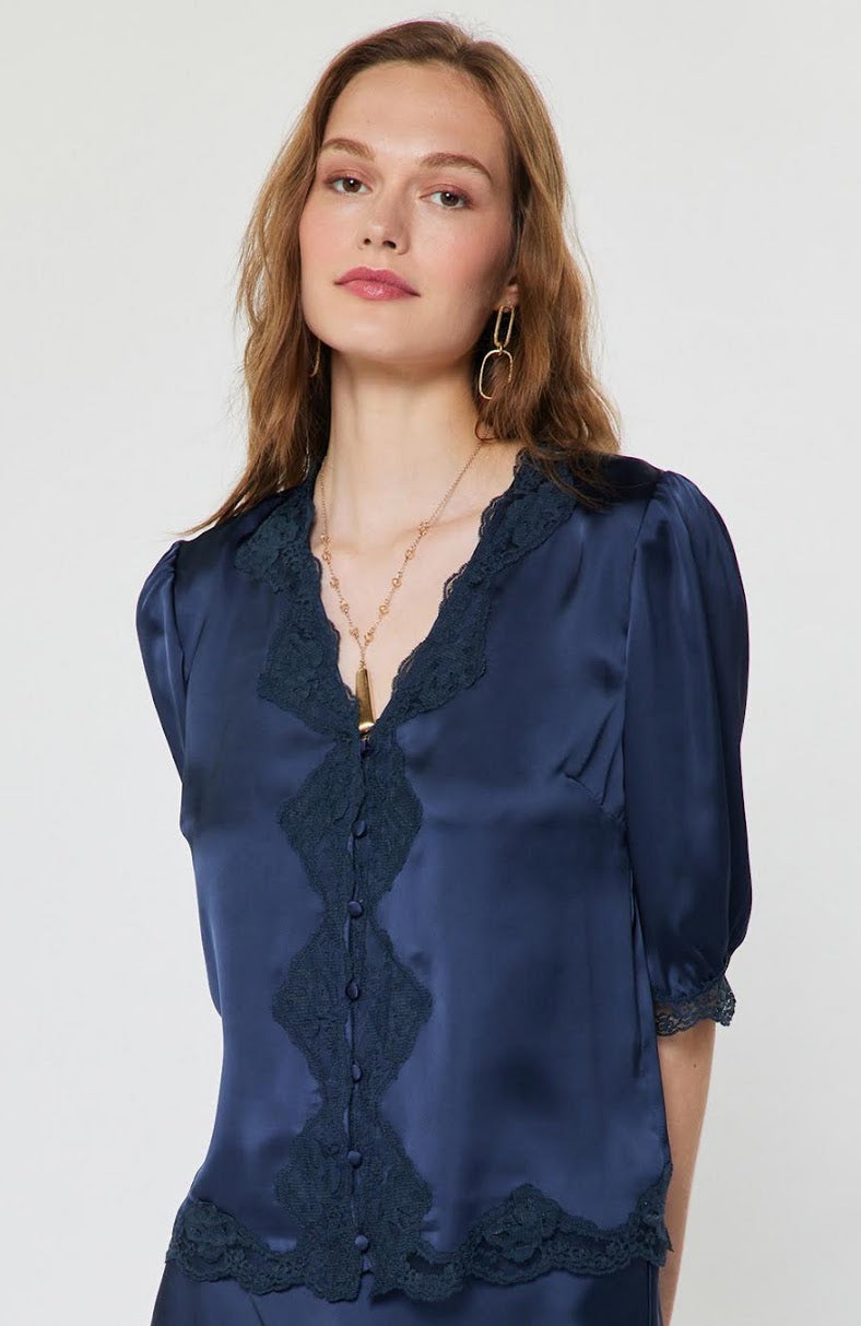 Lovely In Lace Top - Navy