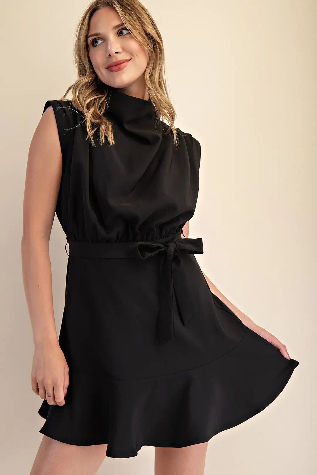 Sweet Yet Simple Dress - Black