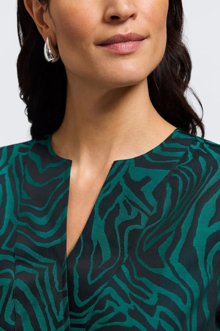 Alicia Zebra Jacquard Shirt - Green Black