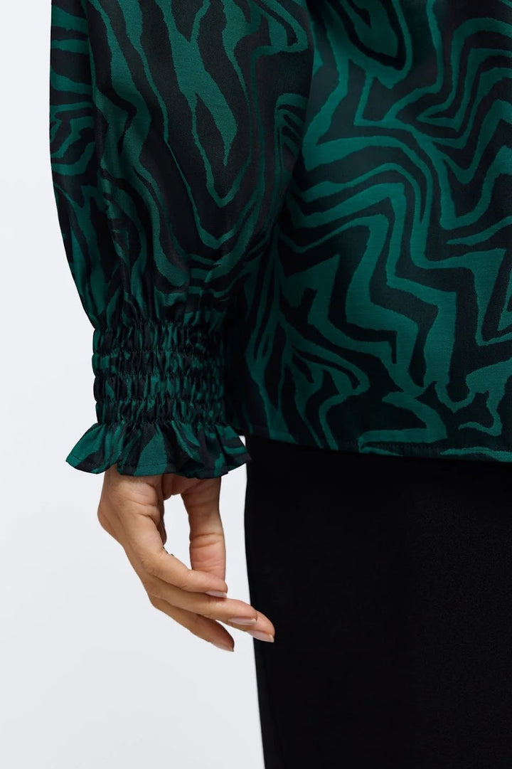 Alicia Zebra Jacquard Shirt - Green Black