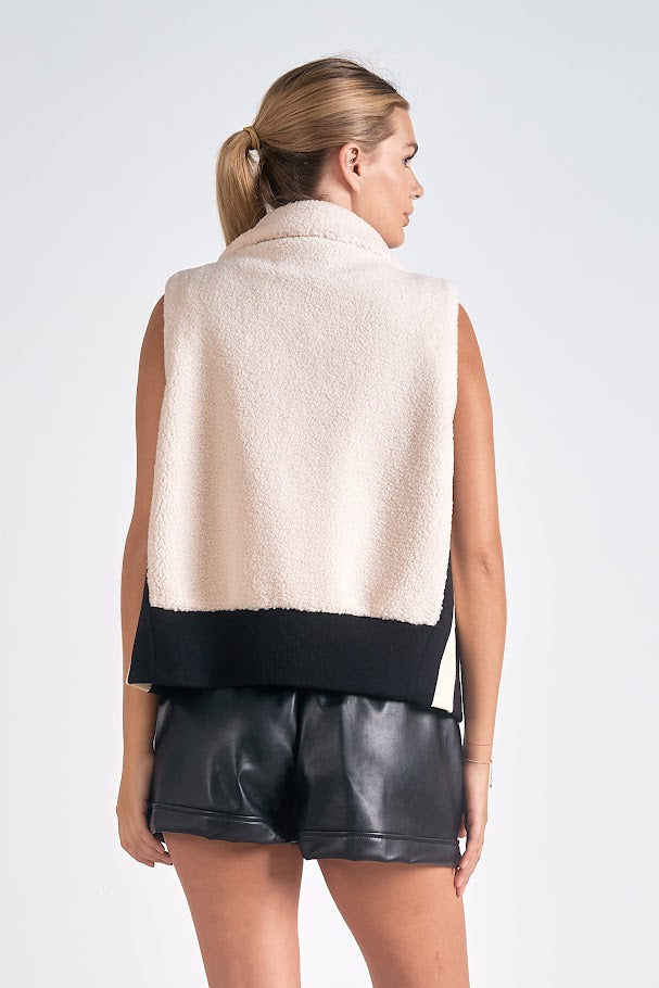 Sherpa Me Vest - Off White