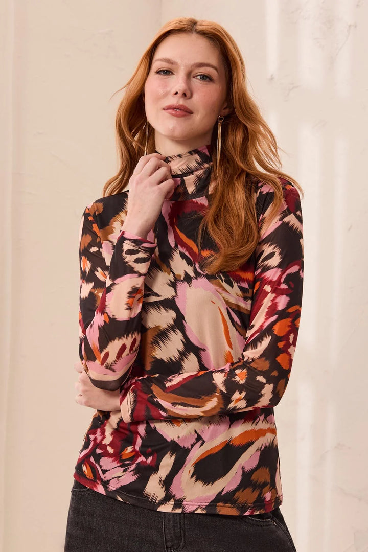 Fashion Turtleneck - Cherry Lacquer