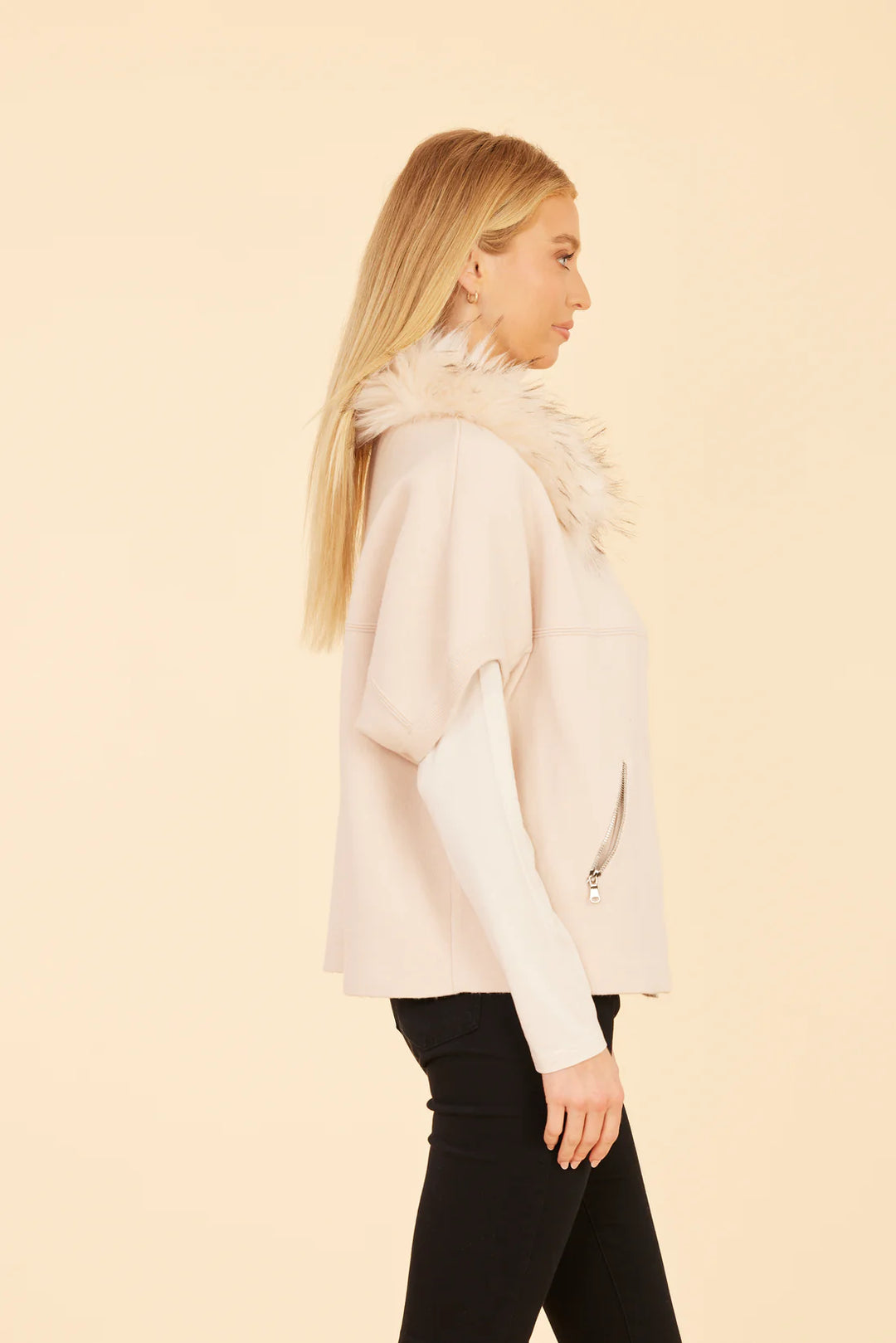 Faux Fur Cardigan - Creme
