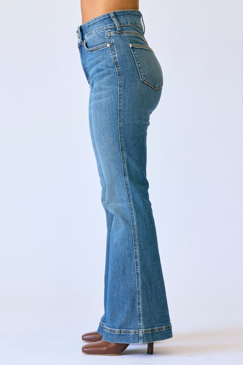 PETITE: Judy Blue HW Flare Jean - Medium Wash