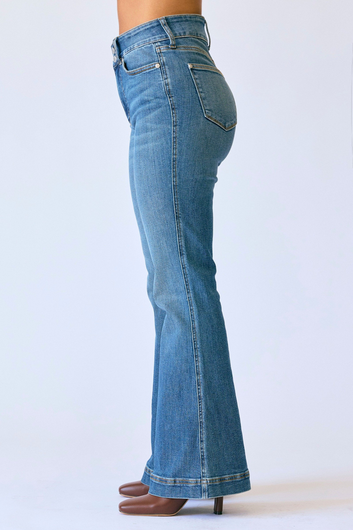 PETITE: Judy Blue HW Flare Jean - Medium Wash