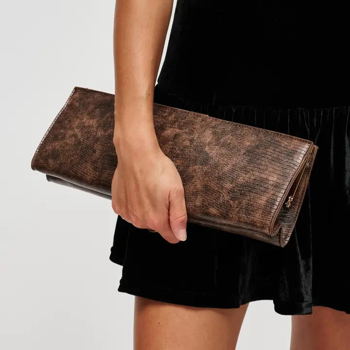 Nazlee Clutch - Brown