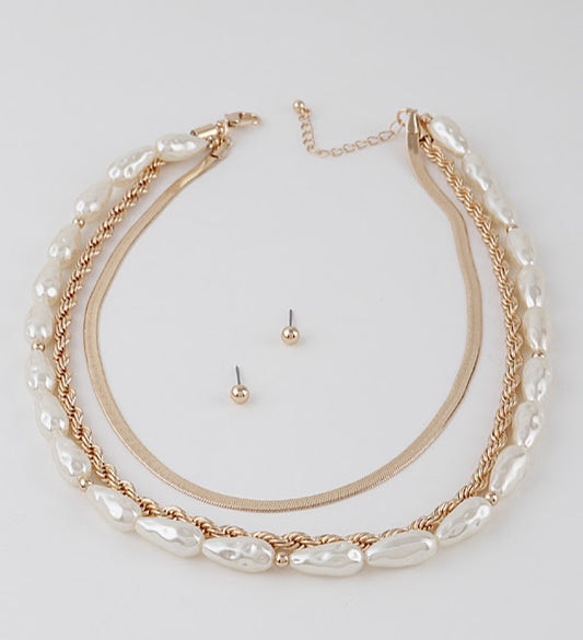 Pearl Accent Necklace - Gold