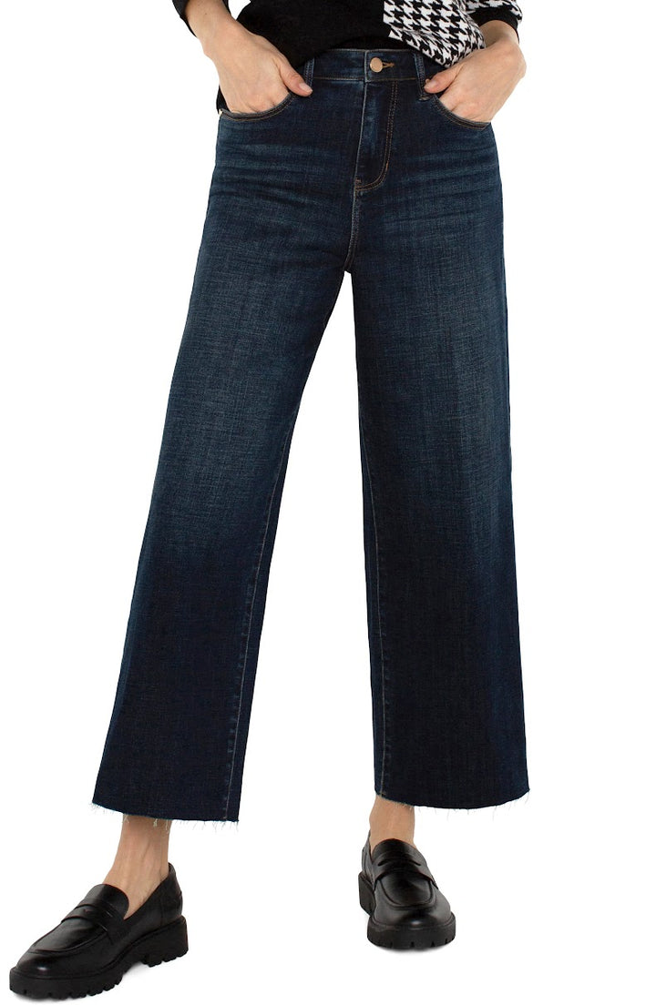 Stride Hi-Rise Wide Leg Crop - Eastmoor