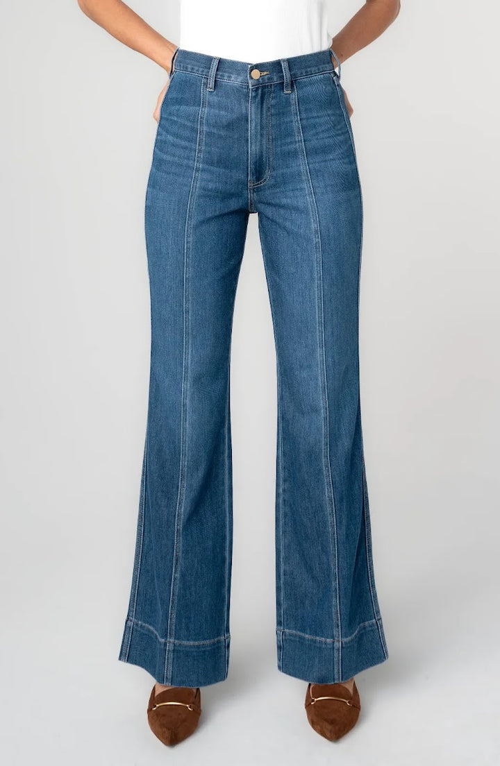 Maggie High Rise Bootcut Jeans - Bayshore