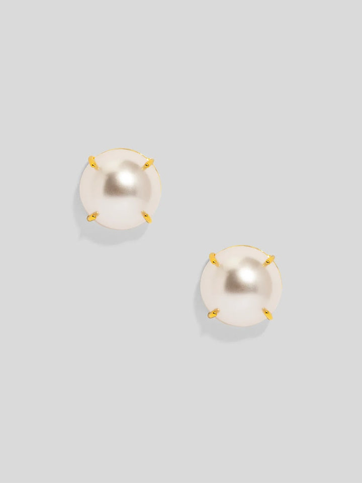 Vicki Earrings - Pearl