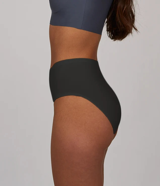 Hi Waist Hug Panty - Black