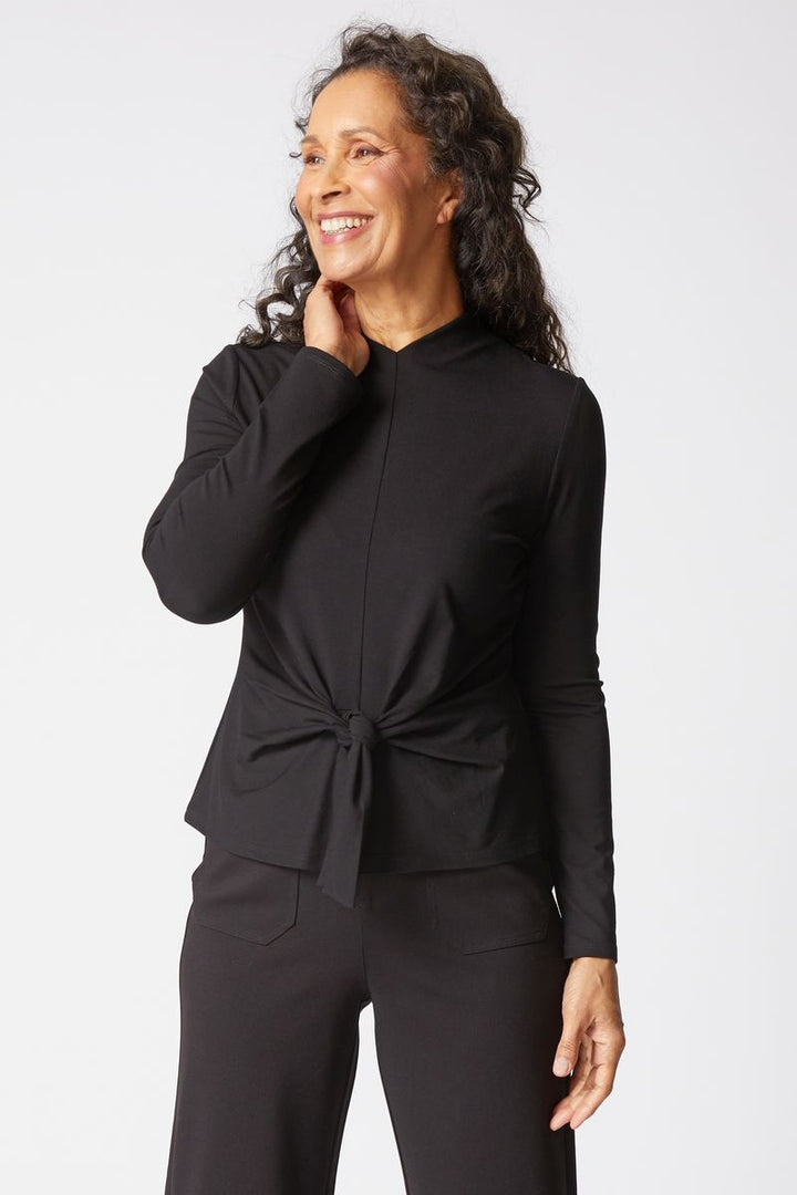 Core Travel Top - Black