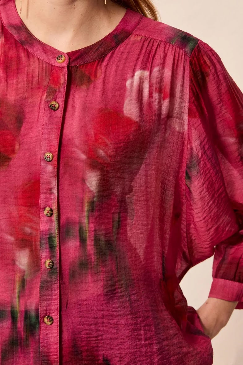 My Flowy Blouse - Nostalgia