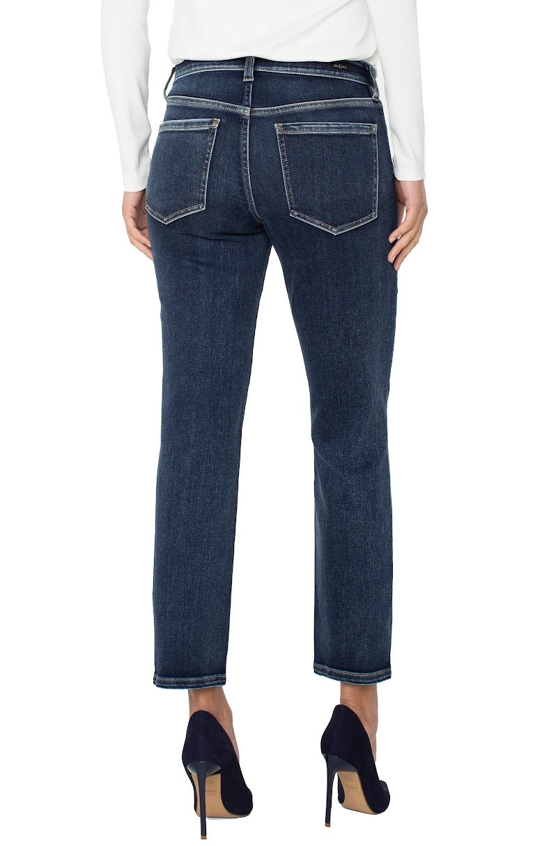 Liv Relaxed Skinny Jeans - Wells